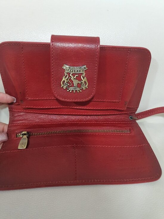 Pratesi Handbags - Pratesi Firenze Red Italian Leather Wristlet Wallet/Clutch – NWOT